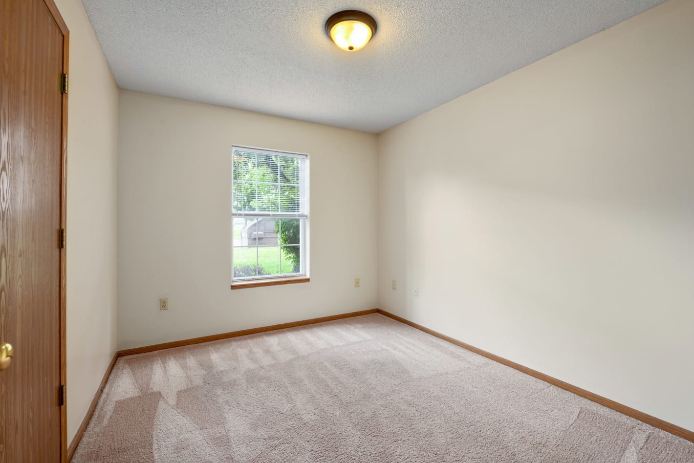 Shawnee Lake Apartments Apartments in Topeka, KS RENTCafe